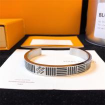 2026美品★ルイヴィトン激安ブレスレットコピーLOUIS VUITTONお洒落人気アクセサリー16㎝ぐらい周り