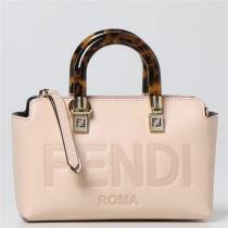 2026年人気商品 FENDI 偽物 ショルダーバッグ フェンディ By The Way Mini バイ ザ ウェイ ミニ