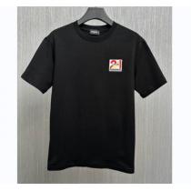 ディースクエアード スーパー コピー Tシャツ 24-7 ロゴ刺繡 DSQUARED2 存在感のあるアイテム