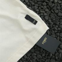 23SS春夏限定新作♡フェンディ 偽物 Ｔシャツ グラデーション FENDI 丸首 平織り 肌ざわりを大切に