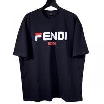 ★2026人気新作★フェンディ スーパーコピー Tシャツ FENDIxROMA 個性的をアピール