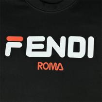 ★2026人気新作★フェンディ スーパーコピー Tシャツ FENDIxROMA 個性的をアピール
