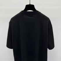 ♪♪毎日着られる上質さ フェンディ スーパーコピー Tシャツ 丸首 刺繍ロゴ FENDI