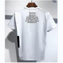 23春夏の定番アイテム ディースクエアード 偽物 Tシャツ 紅葉モミジ DSQ2ロゴ DSQUARED2
