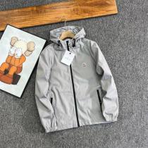 23年春夏の雰囲気漂う★★MONCLER 偽物 フードジャケット モンクレール カジュアル 軽い