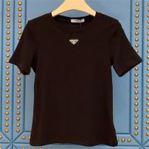 PRADA スーパーコピー セットアップ 2点セットプラダ Tシャツ＆スカート 三角ロゴ レディース 