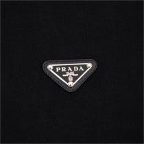 ★シンプルと美しさ★ PRADA コピー Tシャツ プラダ 三角ロゴ貼り付けデザイン 