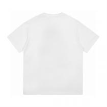 トレンド感満載2026 PRADA スーパー コピー Tシャツ 赤いライン柄 プラダ 柔らかい触感★★  