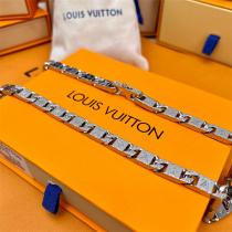 【VIPセール】 2026年ルイヴィトン偽物MONOGRAM TIED UP ネックレスLOUIS VUITTON通販品質保証