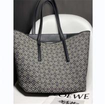 頼もしい収納力☆新作ロエベ スーパーコピー トートバッグ T Tote LOEWE 子牛革 モノグラム 