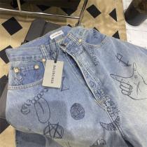 BALENCIAGA スーパーコピー ジーンズ ワイド裾 バレンシアガ 落書きプリント 高級デニム生地