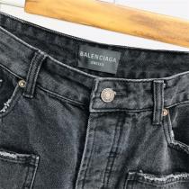 きれいめな印象に♡ BALENCIAGA 偽物 ジーンズ オーバーサイズ バレンシアガ ダメージ加工