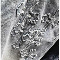 【割引キャンペーン】CHROME HEARTS スーパーコピー ジーンズ クロスロゴ貼り付け ダメージ加工 クロムハーツ
