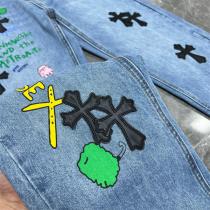 ＋華やかさのアイテム＋CHROME HEARTS コピー ジーンズ クロムハーツ クロス貼り付け 落書きロゴ デニム