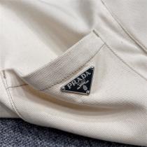 【メンズライクな印象】PRADA コピー 半袖シャツ 金属三角ロゴ オーバーサイズ 綿麻生地 プラダ