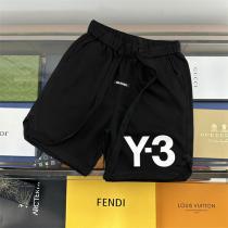 今年大好評だった ワイ・スリー コピース ハーフパンツ Y3ロゴプリント 振り返る↑↑↑