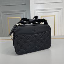 大人のお洒落☆LOUIS VUITTON コピー ショルダーバッグ ボディバッグ 斜め掛け メンズ ルイヴィトン