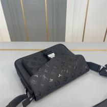 2026年春夏コレクション★★LOUIS VUITTON スーパーコピー ショルダーバッグ ルイヴィトン 牛革 頼もしい収納力