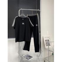 おすすめの春夏アイテム｜バレンシアガ スーパーコピー セットアップ BALENCIAGAｘAdidas コラボ 上下セット