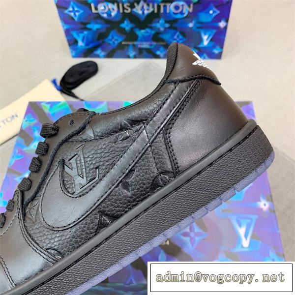  合わせやすさも抜群 ルイヴィトン コピー スニーカー Nike x LOUIS VUITTON 子牛革 モノグラム メンズ