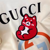 23ss可愛い雰囲気★★GUCC1 コピー Tシャツ KAWAIIシリーズ 抱く熊 綿麻生地 男女兼用  