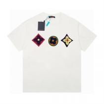 ルイヴィトン スーパーコピー Tシャツ 定番ロゴ貼り付け LOUIS VUITTON 芸能人同じデザイン 綿生地
