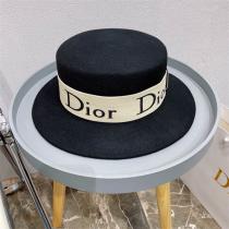 おすすめの春夏コーデ♪♪ ディオール コピー フェルトカンカン帽 DIOR リボン付 定番ロゴ