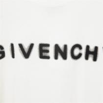 春夏おすすめのコーデジバンシー コピー Tシャツ GIVENCHY プリント 柄 ロゴ 男女兼用 