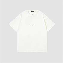 2026春夏のおすすめ GIVENCHY スーパーコピー Tシャツ ジバンシー 背中プリント柄 男女兼用 ♪♪