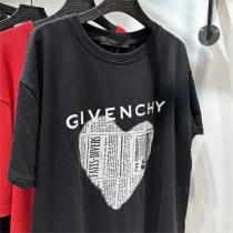 2026トレンド感を出す GIVENCHY コピー Tシャツ 新聞 ペーパー ジバンシー ハート 着心地良い