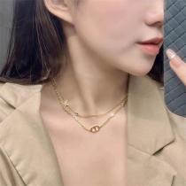 春夏にも大活躍間違いなし DIOR コピー ネックレス ディオール CDロゴ 星キラキラ☆彡