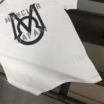 春夏のコレクション♪♪MONCLER 偽物 Ｔシャツ ロゴプリント 100％綿生地 丸首 着心地よい