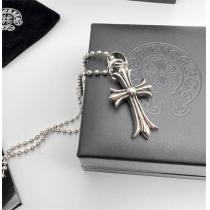 Chrome Hearts スーパーコピー ネックレス クロムハーツ ゴシッククロス チタン鋼 落ち着く雰囲気