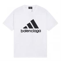 SNSで話題沸騰中 バレンシアガ スーパーコピー Tシャツ BALENCIAGAｘadidas ストライプ ロゴ プリント柄 