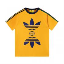 お洒落心をくすぐられる GUCC1 コピー Tシャツ GUCC1xAdidas イエロー ストライプスロゴプリント