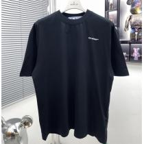 2026人気ランキング オフホワイト スーパーコピー Tシャツ Off-White 中空ロゴ プリント ミニマル