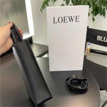 ブラック好き♥LOEWE コピー トートバッグ A4 ロエベ エンボスロゴ 黒 合わせやすさも抜群