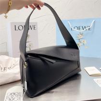 気になる流行色おすすめ LOEWE 偽物 Puzzleシリーズ ショルダーバッグ 牛革 ロエベ 5色★★★★★