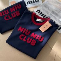 ★高品質2026夏の新作★ MIUMIU コピー Ｔシャツ ミュウミュウ プリント貼り付け ロゴ 希少品