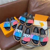 今年トレンドの着こなし LOUIS VUITTON コピー サンダル「ルイ･ヴィトン コピー× 草間彌生」「パンプキン」