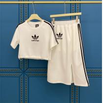 2026ss☆BALENCIAGA スーパーコピー 上下セット バレンシアガxAdidas アディダス ストライププリント レディース