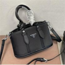【只今セール中】PRADA スーパーコピー ハンドバッグ プラダ 2WAY ミニサイズ 持ち便利 