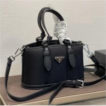 【只今セール中】PRADA スーパーコピー ハンドバッグ プラダ 2WAY ミニサイズ 持ち便利 