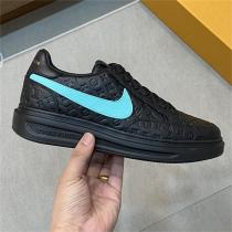 ルイヴィトン コピー スニーカー NikeｘLOUIS VUITTON THE TENスタイル Swoosh モノグラム刻印