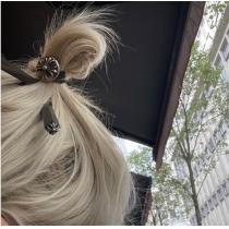 幅広く対応できる上品 CHROME HEARTS コピー ヘアリング クロムハーツ 夏 ヘアアクセサリー