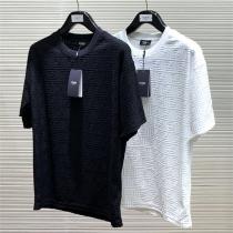 お客さまのお声に応じる フェンディ 偽物 Ｔシャツ モノグラム 立体プリント 2色 FENDI 通気性