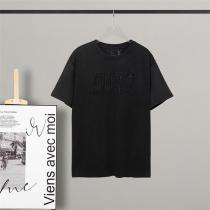 メンズライクな印象 GIVENCHY 偽物 Tシャツ ジバンシー ロゴ刺繡 100%コットン生地 水洗い処理 着心地が良い