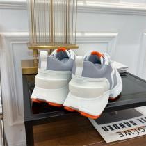 足長効果有り☆ エルメス スーパーコピー スニーカー HERMES ギガ ふわっと柔らかい 4色