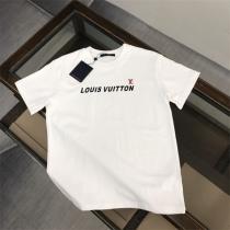 2026トレンド新作 ルイヴィトン コピー Tシャツ LOUIS VUITTON ロゴプリント シンプルでオシャレ感 通気性