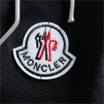 気になる流行色おすすめ モンクレール コピー ハーフパンツ ロゴ刺繡 貼り付け 定番 MONCLER 適度サイズ感